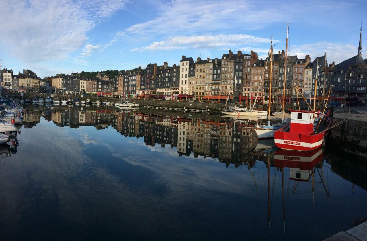 Honfleur Location Apartment Bagian luar foto