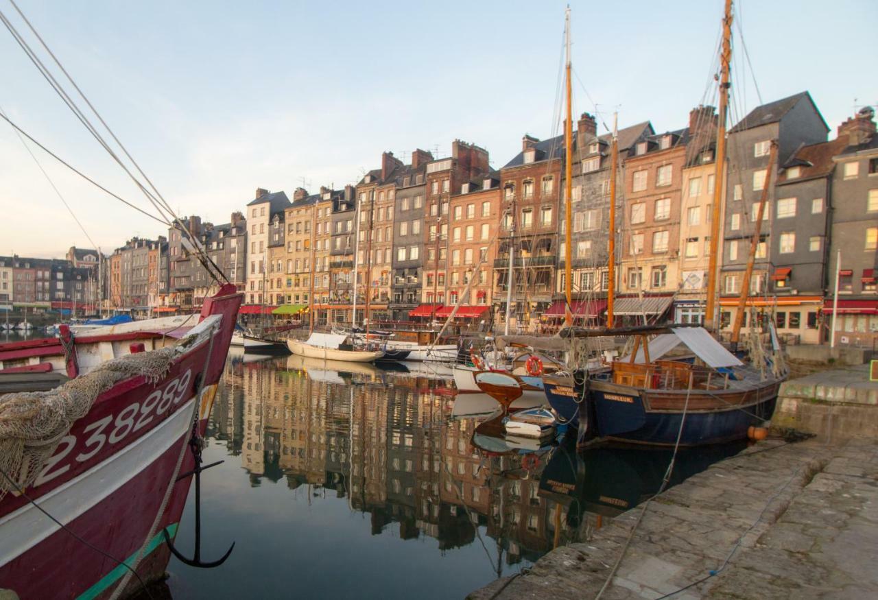 Honfleur Location Apartment Bagian luar foto